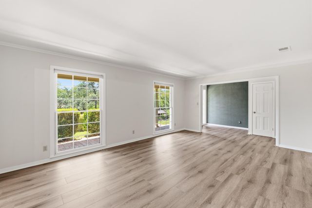 2802 Pecos ST, Austin, TX 78703