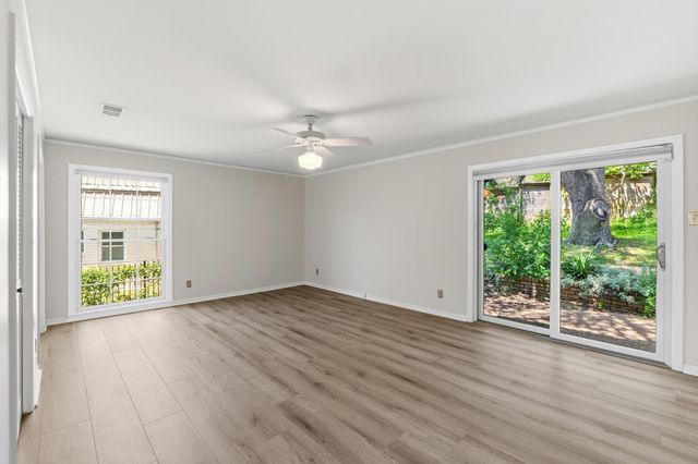 2802 Pecos ST, Austin, TX 78703