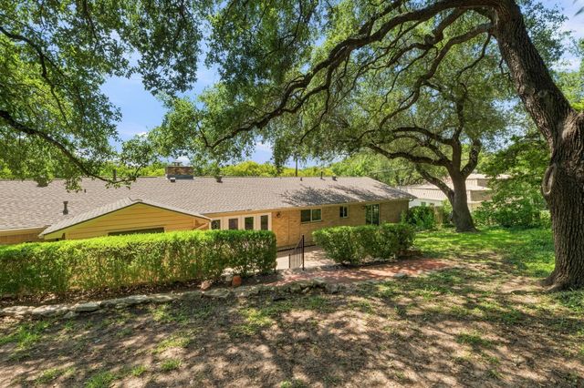 2802 Pecos ST, Austin, TX 78703