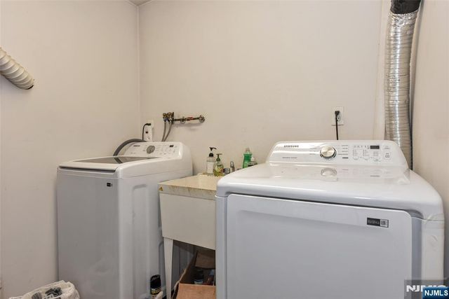 31 Leo Place, Lodi, NJ 07644