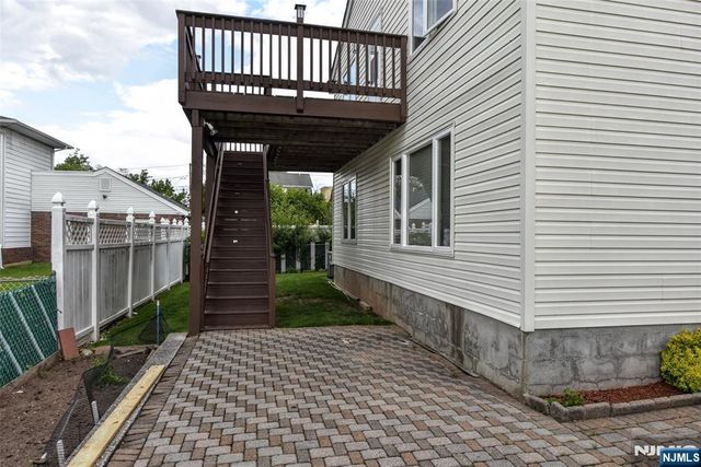31 Leo Place, Lodi, NJ 07644