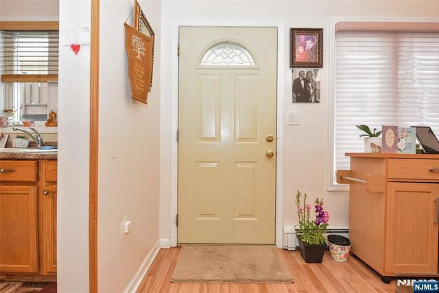 31 Leo Place, Lodi, NJ 07644