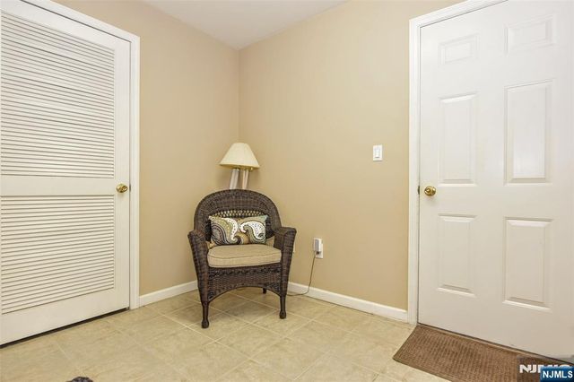 31 Leo Place, Lodi, NJ 07644