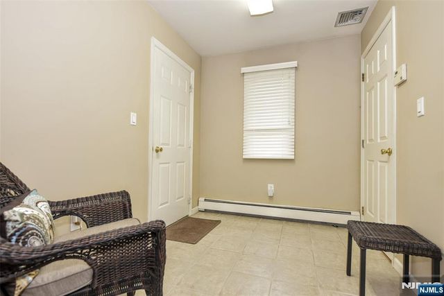 31 Leo Place, Lodi, NJ 07644