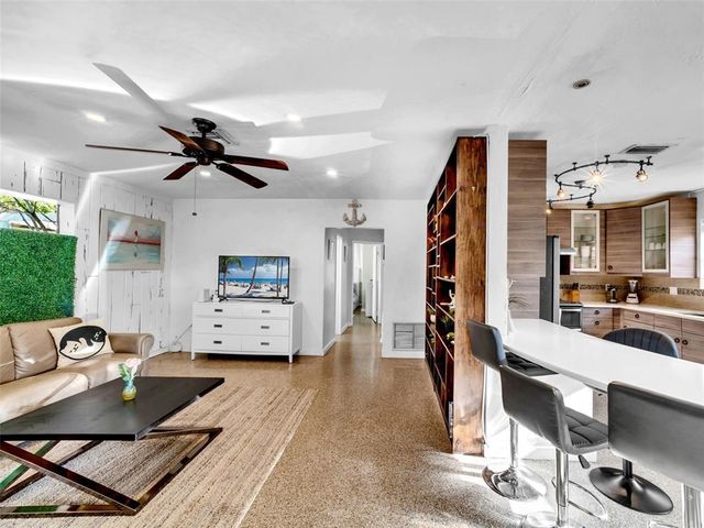 1507 GARFIELD Street, Hollywood, FL 33020