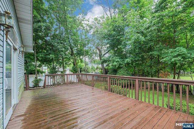 195 Bergen Avenue, New Milford, NJ 07646