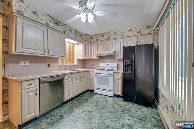 195 Bergen Avenue, New Milford, NJ 07646