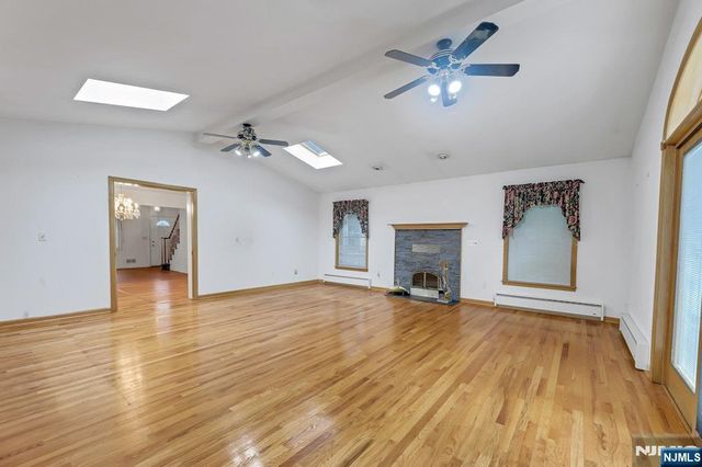 195 Bergen Avenue, New Milford, NJ 07646