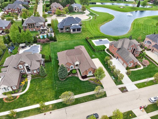 62734 Morningside Drive, Washington Twp, MI 48094