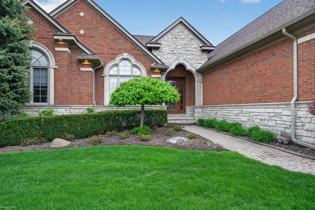 62734 Morningside Drive, Washington Twp, MI 48094