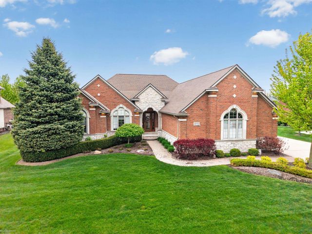 62734 Morningside Drive, Washington Twp, MI 48094