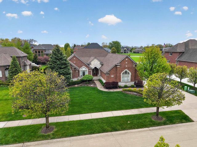 62734 Morningside Drive, Washington Twp, MI 48094
