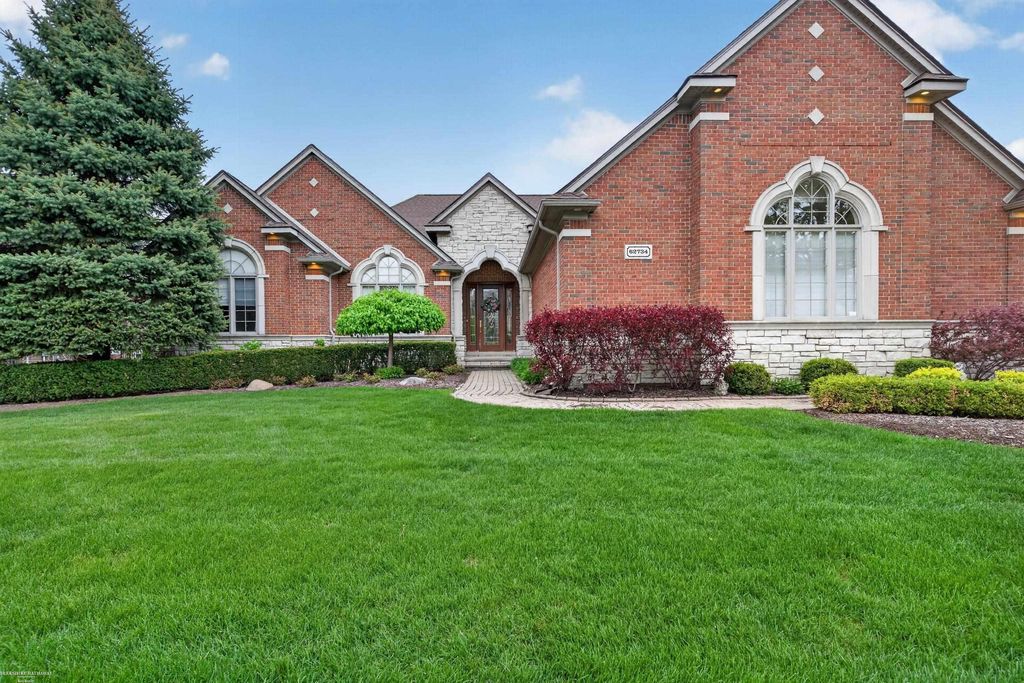 62734 Morningside Drive, Washington Twp, MI 48094