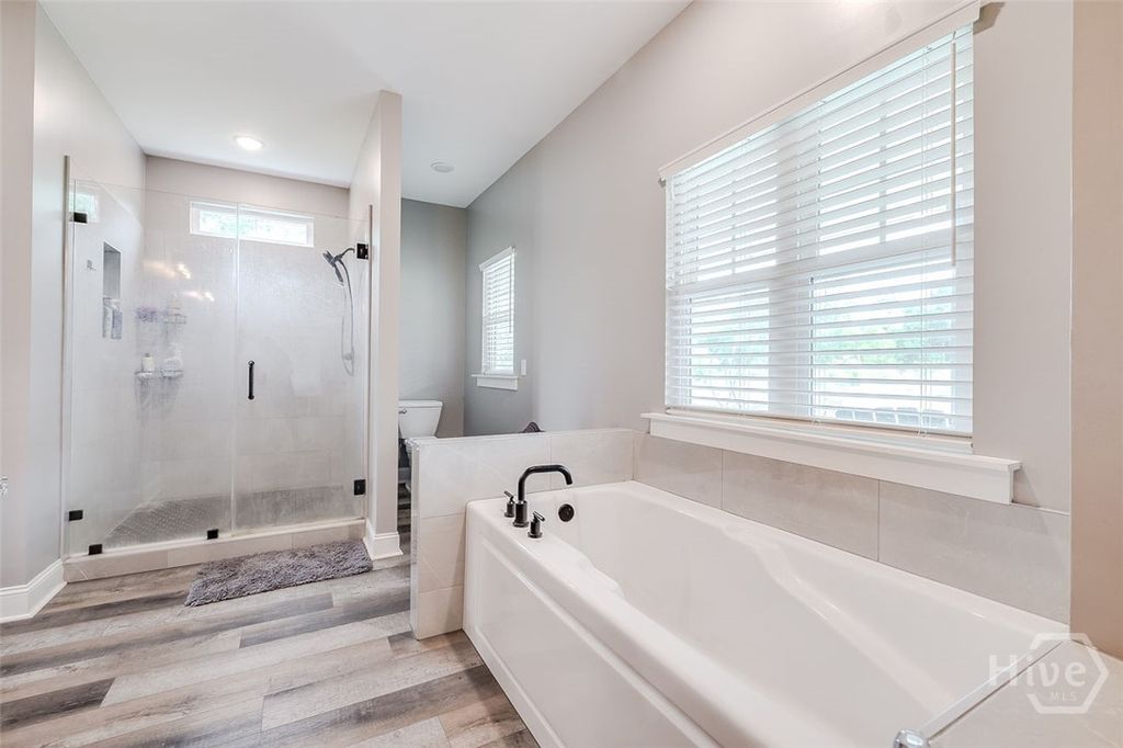 Image 25 of property listing at 3790 Old Dixie S, Springfield, GA 31329