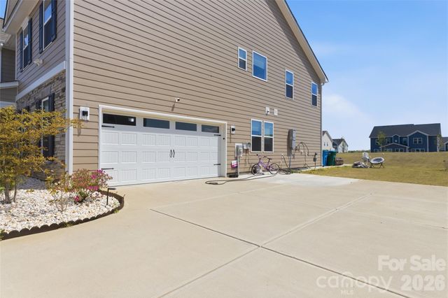 1136 Ashe Meadow Drive, Indian Trail, NC 28079