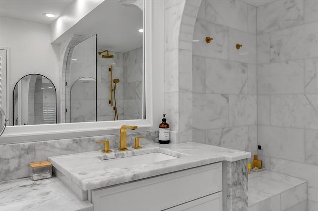 2341 HARBOUR OAKS DRIVE, Longboat Key, FL 34228