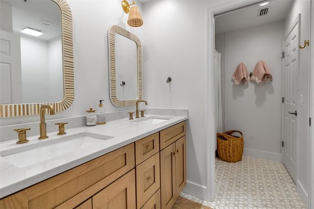 2341 HARBOUR OAKS DRIVE, Longboat Key, FL 34228