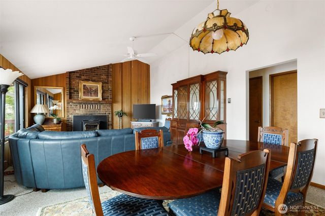 1801 Seaview Avenue, Coupeville, WA 98239