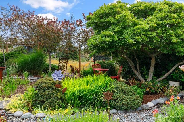 1801 Seaview Avenue, Coupeville, WA 98239