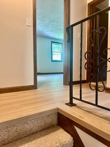 52 Frederick St 26, Dracut, MA 01826