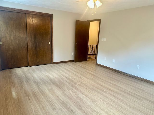 52 Frederick St 26, Dracut, MA 01826