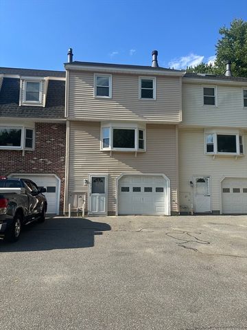 52 Frederick St 26, Dracut, MA 01826