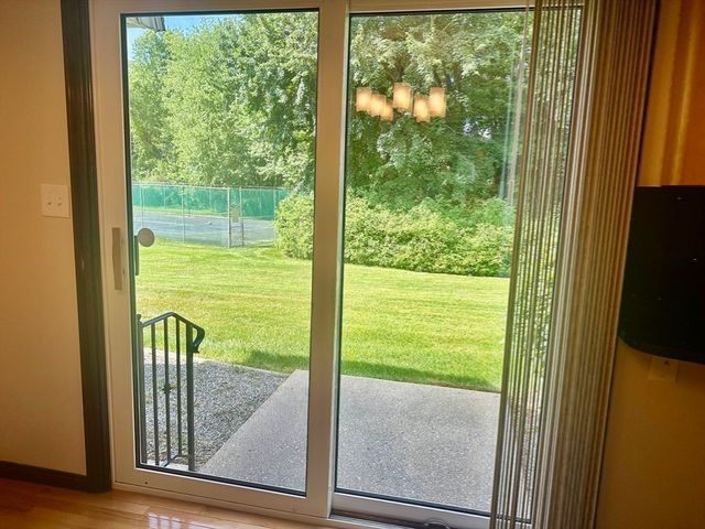 52 Frederick St 26, Dracut, MA 01826