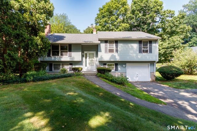 54 Valley View Drive 54, Hamden, CT 06518