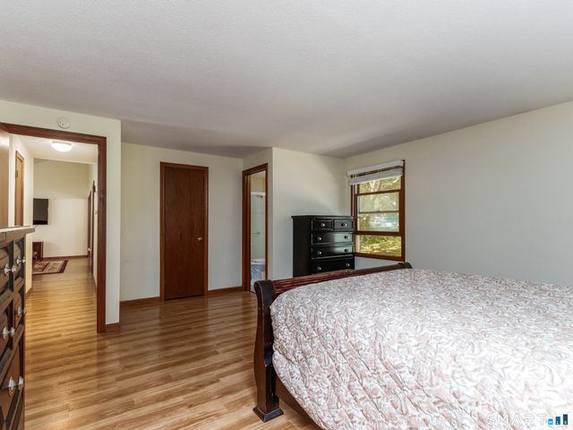 54 Valley View Drive 54, Hamden, CT 06518