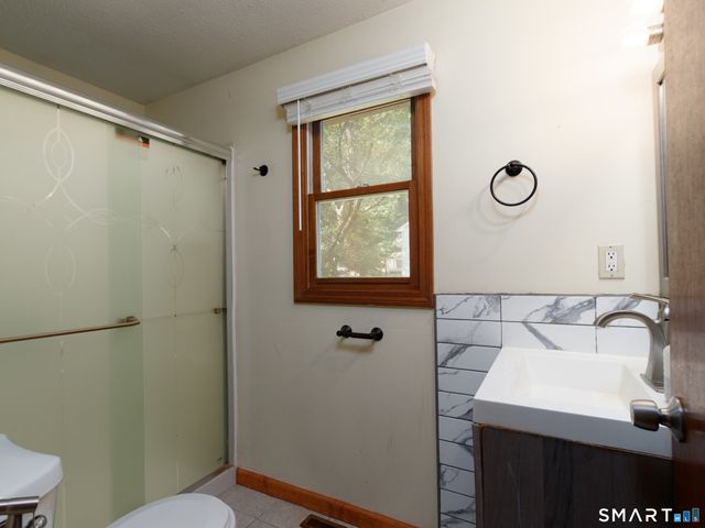 54 Valley View Drive 54, Hamden, CT 06518