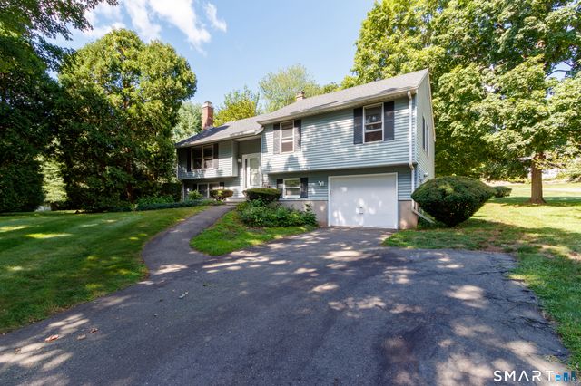 54 Valley View Drive 54, Hamden, CT 06518