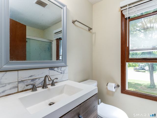 54 Valley View Drive 54, Hamden, CT 06518