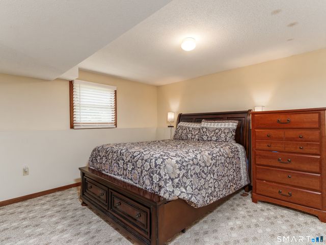 54 Valley View Drive 54, Hamden, CT 06518