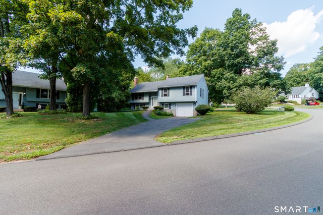 54 Valley View Drive 54, Hamden, CT 06518