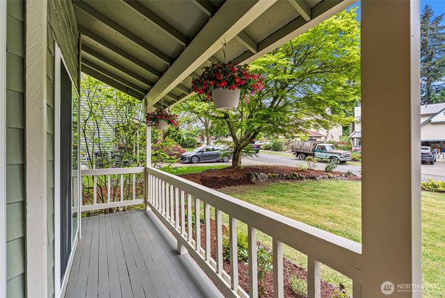8220 Lariat Trail NW, Bremerton, WA 98311