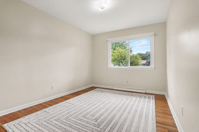 8904 Dolphin Street, Portage City, MI 49024