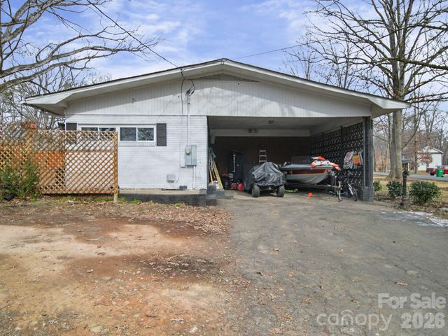 201 N Beverly Drive, Locust, NC 28097