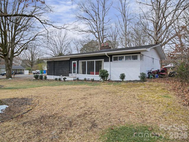 201 N Beverly Drive, Locust, NC 28097