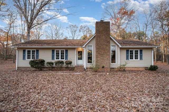 2704 Leisure Drive, Waxhaw, NC 28173