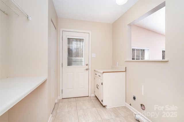 2704 Leisure Drive, Waxhaw, NC 28173