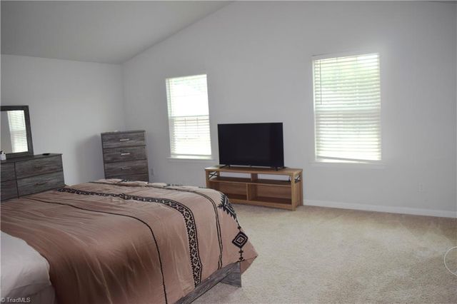 164 Sparrow Lane, Lexington, NC 27295