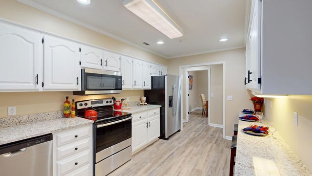 3795 Peach Orchard Road, Dalzell, SC 29040