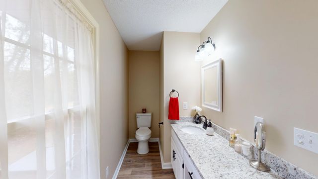 3795 Peach Orchard Road, Dalzell, SC 29040