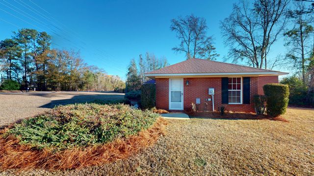 3795 Peach Orchard Road, Dalzell, SC 29040