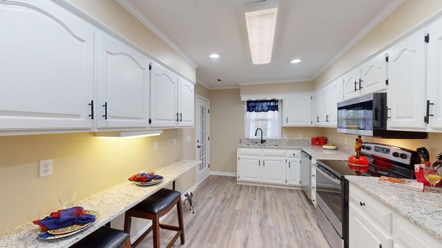 3795 Peach Orchard Road, Dalzell, SC 29040