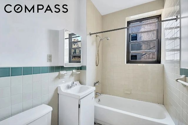 16 E 132nd St Apt 1B, New York City, NY 10037