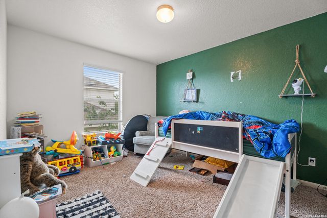 3814 Maiden Way, Converse, TX 78109