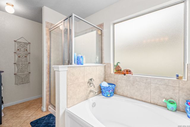 3814 Maiden Way, Converse, TX 78109
