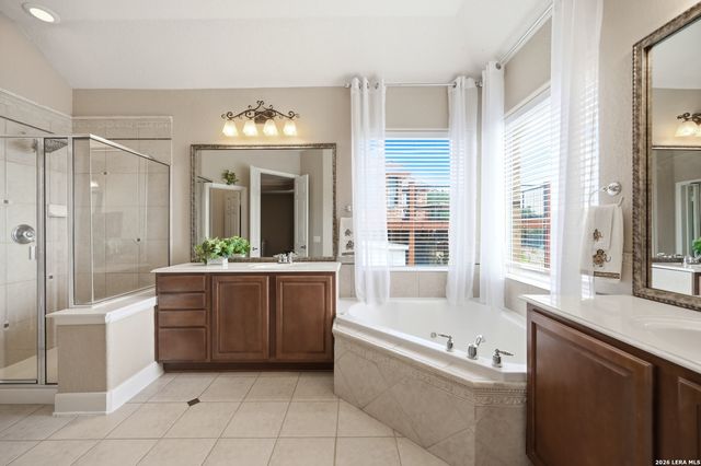 13118 SPRING RUN, Helotes, TX 78023