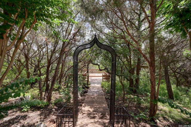 13118 SPRING RUN, Helotes, TX 78023